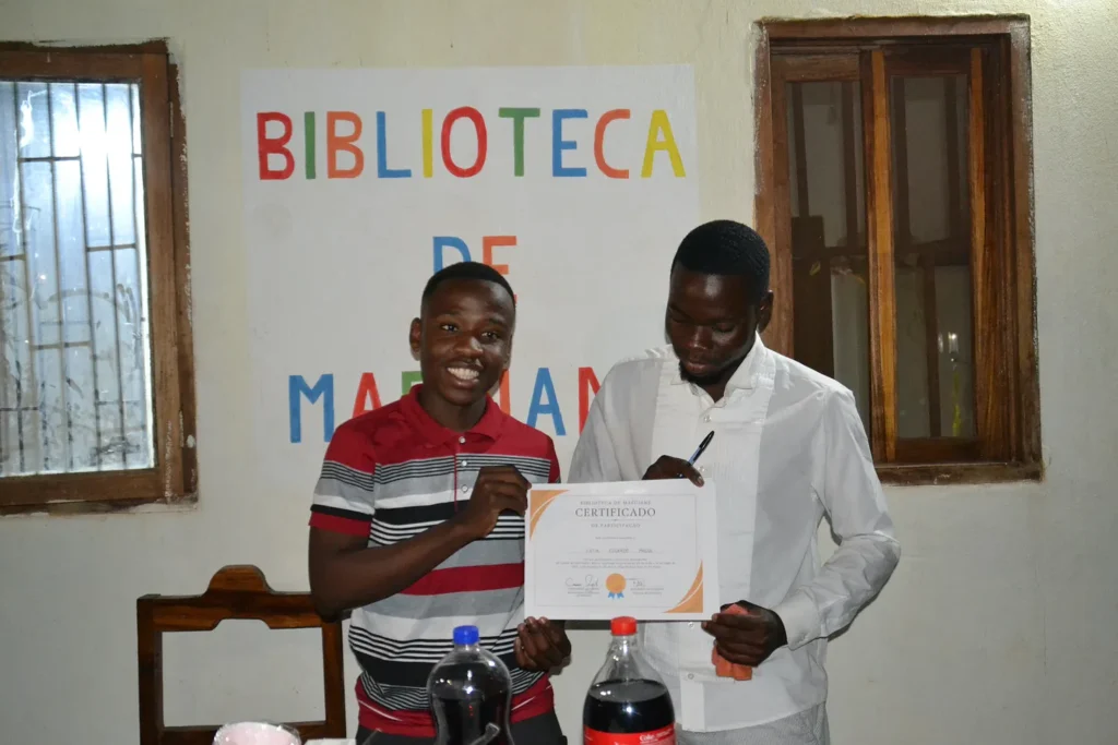 Biblioteca de Mafuiane em 2025 Ano de Impacto em Mafuiane